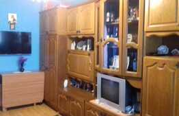 Garsoniera 28 mp, decomandata, etaj intermediar, zona Expo Transilvania