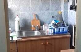 Garsoniera 28 mp, decomandata, etaj intermediar, zona Expo Transilvania