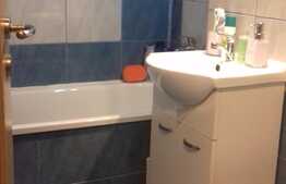 Garsoniera 28 mp, decomandata, etaj intermediar, zona Expo Transilvania