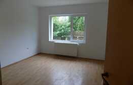 Apartament de vanzare cu 3 camere, 62 mp! Parcare! Zona strazii Tineretului! 