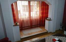 Apartament 3 camere, 72 mp, decomandat, parcare, boxa, zona Big