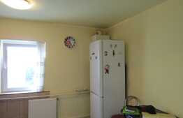 Apartament 3 camere, decomandat, 67 mp, garaj, boxa la subsol, zona Kaufland