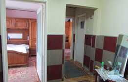Apartament 3 camere, 73 mp, decomandat, boxa, zona Petrom
