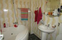 Vanzare casa individuala, 240 mp, 600 mp teren, zona de case