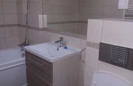 Garsoniera de inchiriat, 41 mp, decomandata, loc de parcare, zona strazii Sobarilor