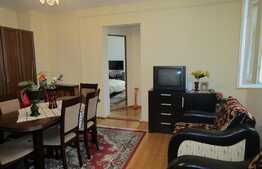 De vanzare 2 case, 150 mp, teren 690 mp, front 21.50 ml, zona Auchan