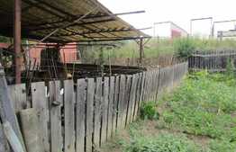 De vanzare 2 case, 150 mp, teren 690 mp, front 21.50 ml, zona Auchan