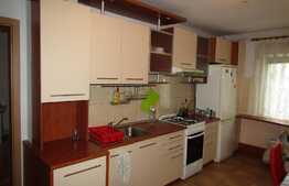Apartament de inchiriere 3 camere, decomandat, 68 mp, zona UMF