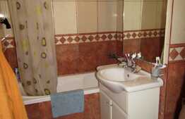 Apartament de inchiriere 3 camere, decomandat, 68 mp, zona UMF