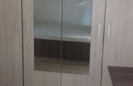 Apartament 3 camere, decomandat, 63 mp, zona strazii Bucuresti