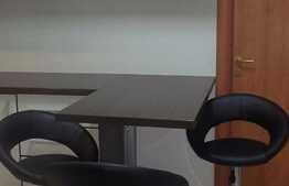 Apartament 3 camere, decomandat, 63 mp, zona strazii Bucuresti