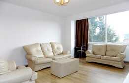 Apartament 3 camere, 73 mp, decomandat, zona Sala Polivalenta