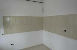 Apartament 2 camere, 56 mp, decomandat, terasa 50 mp, zona strazii Colinei