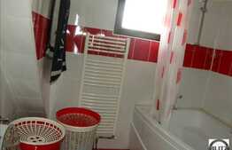 Triplex cu scara interioara, 80 mp utili plus gradina, imobil nou, zona Eroilor!