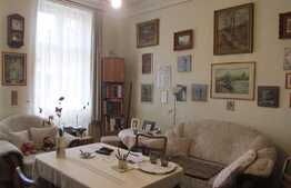 De vanzare casa interbelica zona centrala , 68,67 mp, teren 176 mp, front 9 ml, zona centrala!