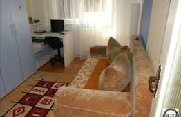 De vanzare apartament 3 camere decomandate, 65 mp utili, cu boxa si loc parcare