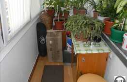 De vanzare apartament 3 camere decomandate, 65 mp utili, cu boxa si loc parcare