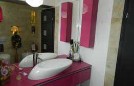 Apartamentul ce-ti fura privirea!