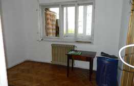 Apartament 2 camere, 39 mp, decomandat, zona Pritax