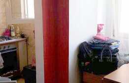 De vanzare garsoniera 21 mp, etaj intermediar, zona Expo Transilvania