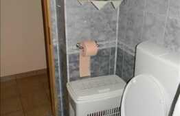 Vanzare apartament 4 camere, 70 mp utili,2 boxe la subsol,imobil izolat exterior