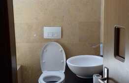 Apartament pe 2 nivele, 2 camere, 47 mp, parcare, zona strazii Frunzisului