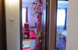 3 camere, 65 mp, decomandat, etaj intermediar, boxa subsol, zona Kaufland