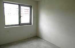 4 camere, 91 mp! Gradina de 50 mp! Garaj subteran! Semifinisat!