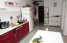 De vanzare apartament cu 3 camere, 64 mp! Loc de parcare! Zona Terra!