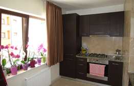 Apartamentul ce te asteapta cu flori la fereastra! 140 mp utili!