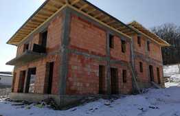 Vanzare duplex, 127 mp utili, 250 mp teren, zona rezidentiala de case/vile