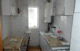 De vanzare apartament 3 camere, 55 mp, garaj, 2 boxe, zona Big