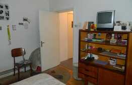 Apartament 2 camere, 52 mp, decomandat, parcare, boxa, zona strazii Campului