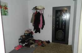 Apartament 2 camere, 52 mp, decomandat, parcare, boxa, zona strazii Campului