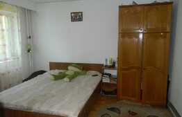 Apartament 2 camere, 52 mp, decomandat, parcare, boxa, zona strazii Campului