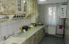 Apartament 2 camere, 52 mp, decomandat, parcare, boxa, zona strazii Campului