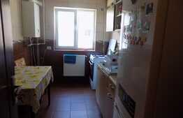 De vanzare 2 camere, decomandate, 53.25 mp! Zona strazii Eroilor!