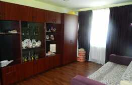 Apartament 2 camere, 45 mp, decomandat, boxa, zona Pritax