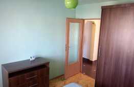 Apartament 4 camere, 81 mp, decomandat, garaj, boxa, zona Pritax
