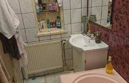 Apartament 3 camere la casa, 67 mp, garaj, zona strazii Maramuresului