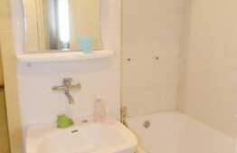 Apartament 2 camere, 42 mp, decomandat, boxa subsol, zona strazii Mehedinti