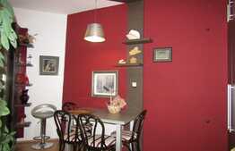 Apartament 3 camere, 89 mp, decomandat, etaj intermediar, parcare, zona Petrom