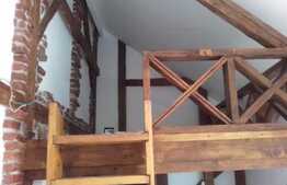 Apartament de 113,96 mp, imobil tip casa/vila, zona centrala!