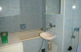 Apartament 2 camere, 50 mp, decomandat, zona Bulevardului 1 Decembrie