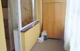 Apartament 3 camere, 54 mp, parcare, zona strazii Mihai Pintea