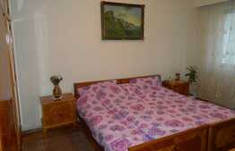 Apartament 3 camere, 63 mp, decomandat, parcare, boxa, zona Big