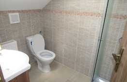 Apartament 3 camere, imobil tip casa/vila, parcare, zona strazii Paris