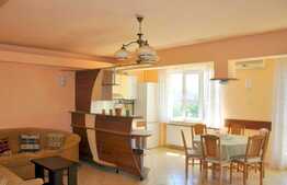 Apartament de inchiriat 3 camere, 70 mp, prima inchiriere, AC, parcare, zona strazii Oltului