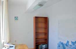 Apartament de inchiriat 3 camere, 70 mp, prima inchiriere, AC, parcare, zona strazii Oltului