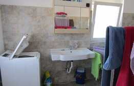 Casa de vanzare, 115 mp, front 9 ml, teren de 155 mp, zona Piata Cipariu